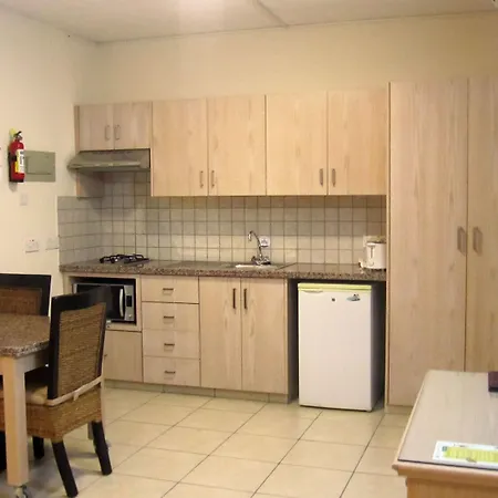 Senator - Adults Only Aparthotel 3*