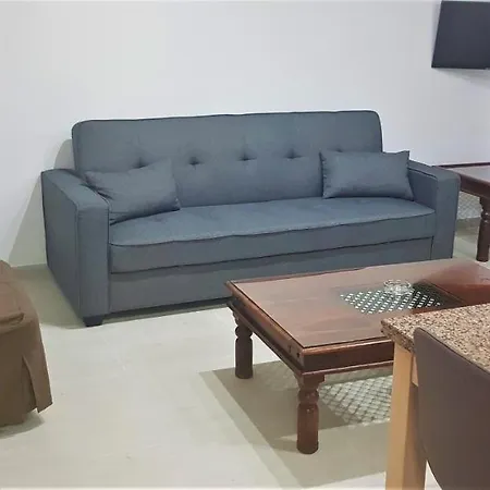 参议员公寓酒店 3*