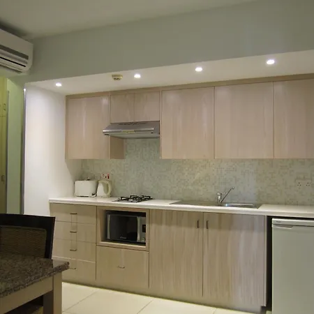 Senator - Adults Only Lejlighedshotel 3*