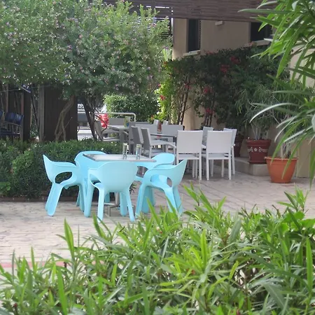 Senator - Adults Only Lejlighedshotel